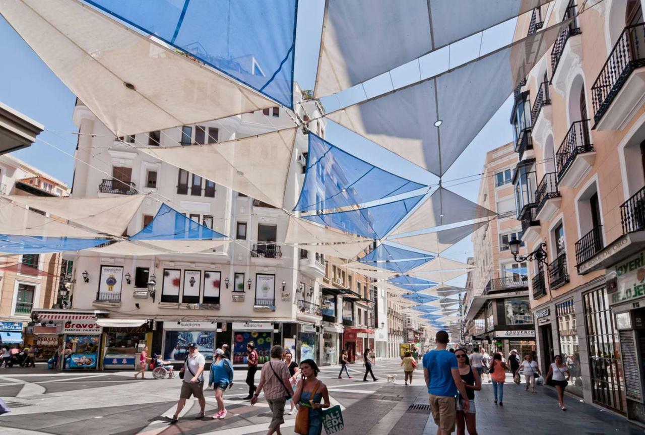 Atico En El Centro De Madrid - Calle Jardines Exteriér fotografie